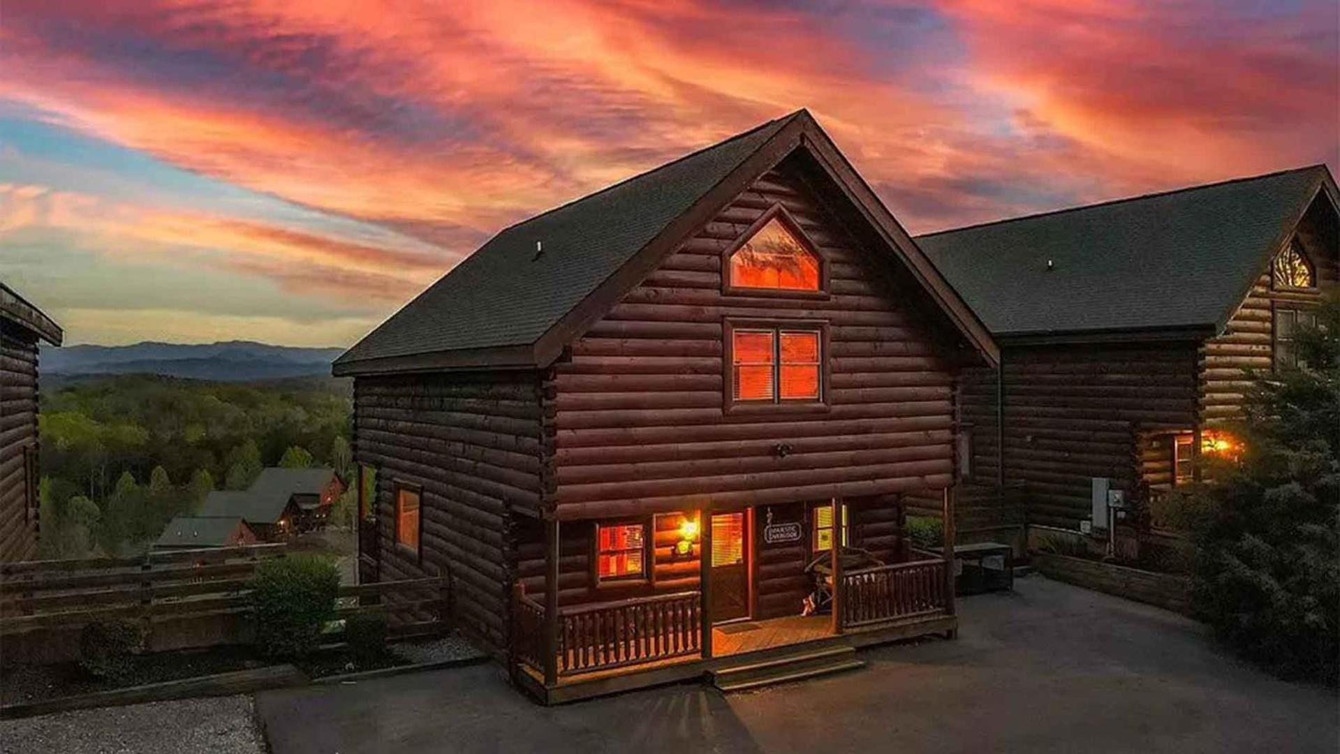 Villa New Majestic 5 Star Amazing View, Pool, Hot Tub! Pigeon Forge Exterior foto